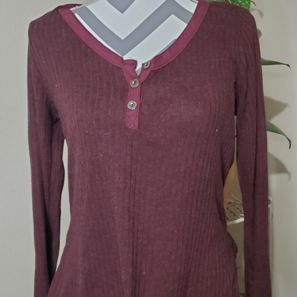 Shirts‎ - Picture 6 of 8